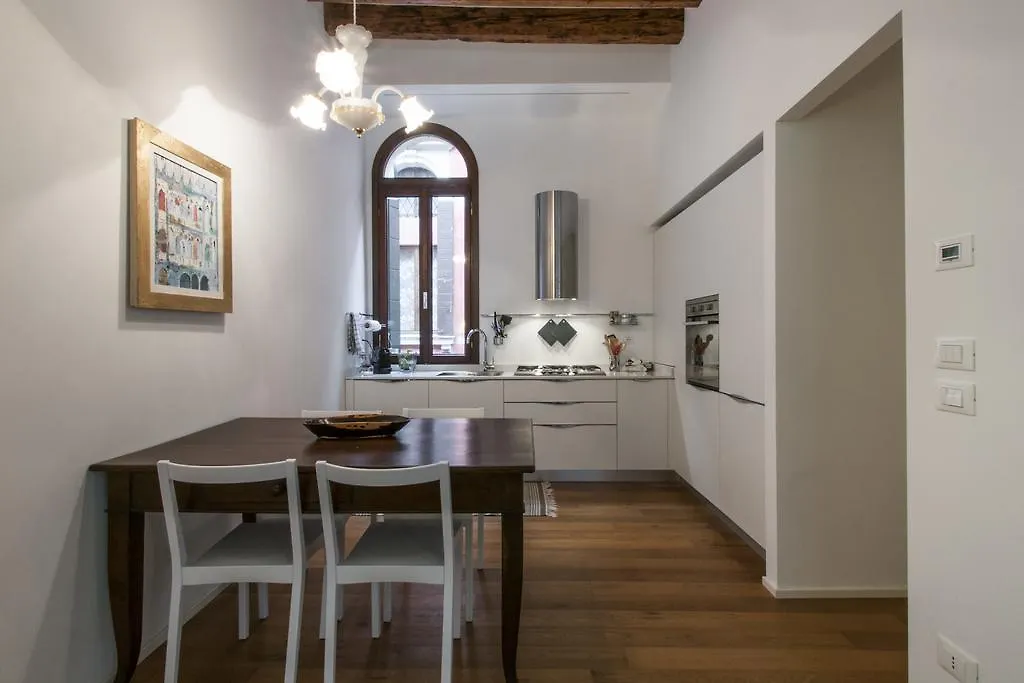 Ve-Nice Suite Venier C4856 Venice Apartment